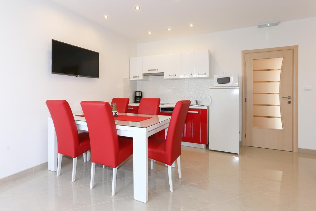 Apartments Ivan Трогір Екстер'єр фото