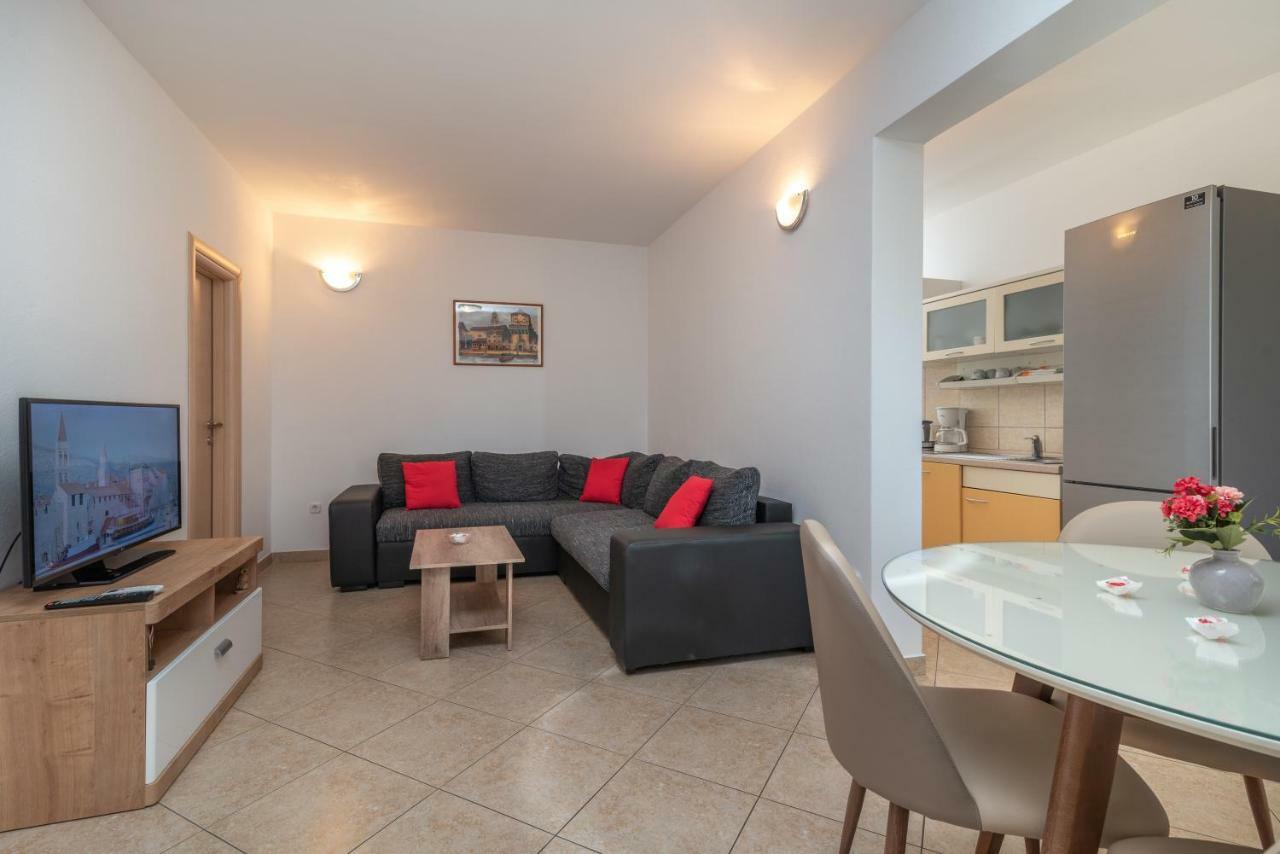Apartments Ivan Трогір Екстер'єр фото